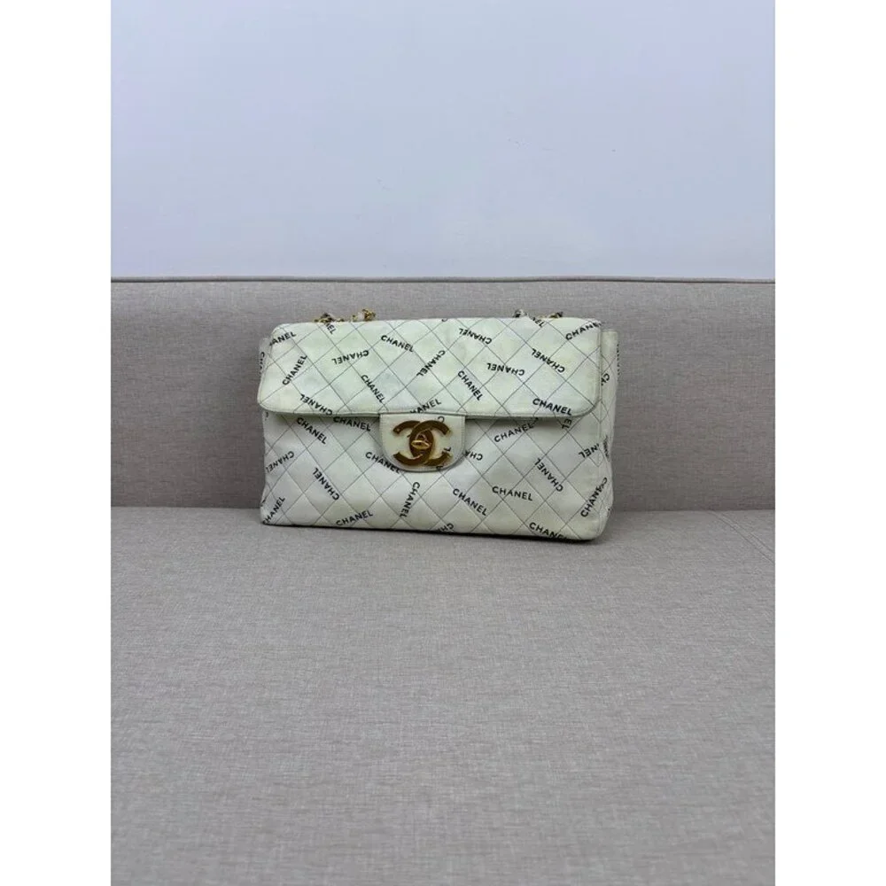 CHANEL 100% authentic